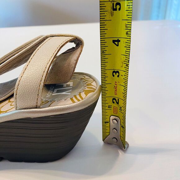 FLY London Women's Yula White Pearl Leather Wedge Pumps EU Size 37 US 6.5 / 7 - Picture 11 of 11